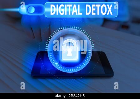 Digitaler Handschriftertext Detox. Die Verwendung von Gadgets wird während einer Vorführung nicht mehr durch konzeptionelle Fotos unterbrochen Stockfoto