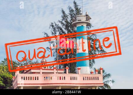 Quarantäne wegen Coronavirus Epidemie Covid19 Dinh Cau Leuchtturmsymbol der Insel Phu Quoc, Vietnam. Phu Quoc ist eine vietnamesische Insel vor dem Stockfoto