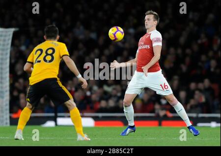 Rob Holding von Arsenal in Aktion während des Premier-League-Spiels zwischen Arsenal und Wolverhampton Wanderers im Emirates Stadium in London, Großbritannien - 11. November 2018 Stockfoto