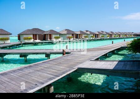 Maldive, North Male Atoll - 28. Dezember 2019 - die schönen Wasservillen auf den Malediven Stockfoto