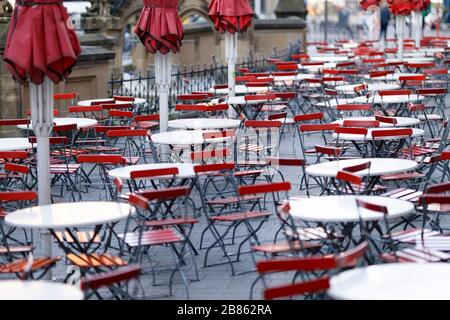 Köln, Deutschland. März 2020. Die Brauerei Fruh am Dom bleibt wegen der Corona-Krise bis auf weiteres geschlossen. Koln, 19. März 2020 - weltweite Nutzung Credit: Dpa/Alamy Live News Stockfoto