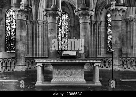 Im Inneren der Kathedrale von Lausanne in der Schweiz Stockfoto