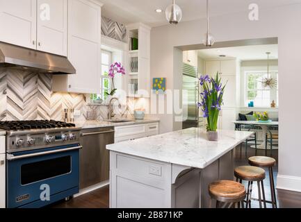 Kleine moderne Küche Stockfoto