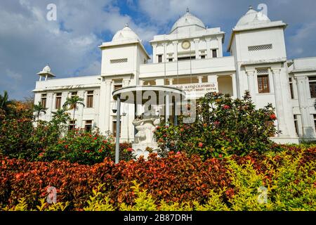 Jaffna, Sri Lanka - Februar 2020: Jaffna Public Library am 21. Februar 2020 in Jaffna, Sri Lanka. Stockfoto