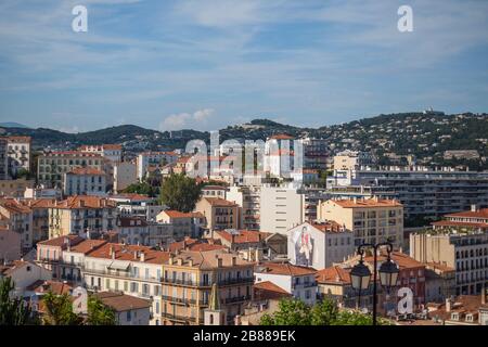 Panoramablick auf Cannes, Frankreich Cote d'Azur. Reisestandorte in Frankreich Stockfoto