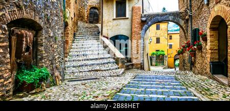 Alte Straßen des italienischen Dorfes, Casperia, Region Latium. Stockfoto