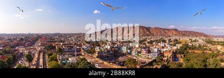 Skyline von Jaipur, Luftpanorama der Stadt, Indien Stockfoto