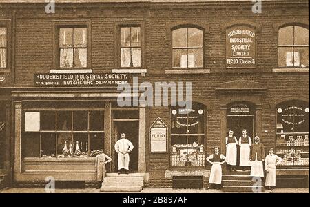 Huddersfield Industrial Society - ein frühes Foto von Rashcliffe Metzgereien und Lebensmittelgeschäften Stockfoto