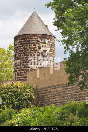 Turm der Gereon-Mühle mit Mittelaltermauer, Deutschland, Nordrhein-Westfalen, Rheinland, Köln Stockfoto