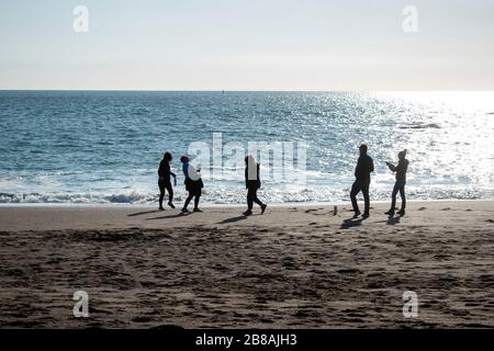 Die Leute haben Spaß am Tennessee Valley Beach im Marin County, Kalifornien. Stockfoto