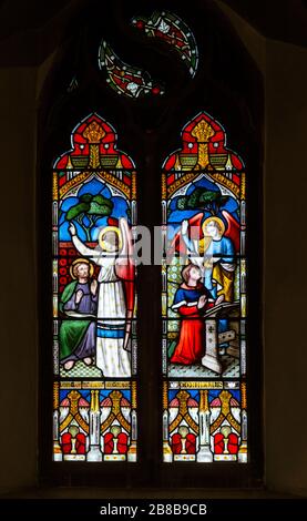 Glasfenster Brantham Kirche, Suffolk, England, Großbritannien Ostfenster c 1870 Lavers, Barraud und Westlake, entstehen und gehen in Richtung Süden, Cornelius Stockfoto
