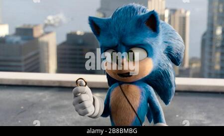 Sonic the Hedgehog (2019) unter der Regie von Jeff Fowler und mit Jim Carrey, James Marsden und Neal McDonough in den Hauptrollen. Großbildschirm-Outing für Segas geliebte Videospielfiguren; kann Sonic den Fängen von Dr. Robotnik entkommen? Stockfoto