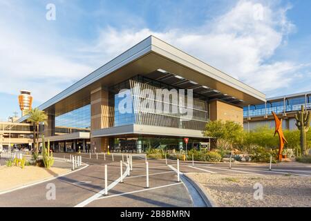 Phoenix, Arizona - 8. April 2019: Terminal 3 des Flughafens Phoenix Sky Harbor (PHX) in Arizona. Stockfoto