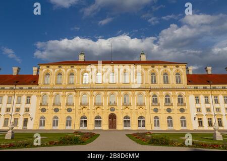 Das Neue Schloss auf Schloss Schleißheim in Oberschleißheim, München, Bayern, Deutschland. Stockfoto