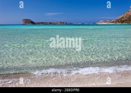 Strand und Bucht von Balos, Gramvousa Halbinsel, Kreta, Griechenland Stockfoto