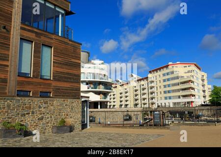 Apartments in Gasworks Docks, Bristol City, Bristol County, England, Großbritannien Stockfoto