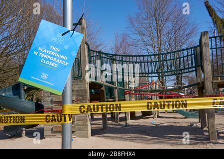 Vancouver, Kanada, 21. März 2020 - Vancouver hat beschlossen, alle seine Spielplätze für Kinder in Stadtparks wegen Bedenken bezüglich der sich entwickelnden COVD-19-Pandemie zu schließen. Stockfoto