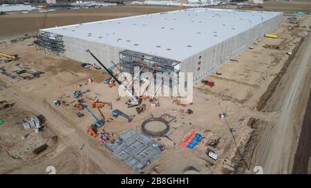 NAMPA, IDAHO - 8. MÄRZ 2019: Sehr großes Amazon Lager wird in Nampa, Idaho gebaut Stockfoto