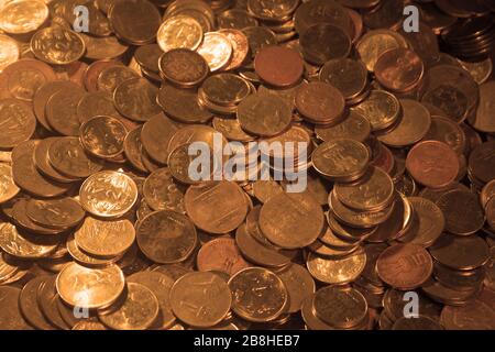 Gulak ist der traditionelle Name eines Münzbehälters oder indischen Sparschwein, in der Regel von Kindern im ländlichen Indien verwendet, Münze Stockfoto