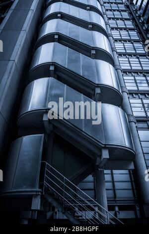 Detailbild des Lloyds Building in London, England. Stockfoto