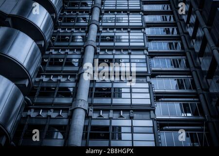 Detailbild des Lloyds Building in London, England. Stockfoto