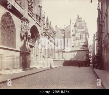 STRASSE DER PRIESTER SAINT-Germain-The AUXERROIS Rue des Prêtres-Saint-Germain-l'Auxerrois. Paris (Ier-Bezirk), 1902. Photographie d'Eugène Atget (1857-1927). Paris, musée Carnavalet. Stockfoto