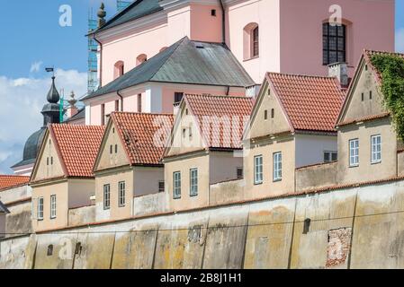 Alte Monks beherbergt das Kloster Post Camaldolese in Wigry innerhalb des Bezirks Suwalki, der polnischen Wojewodschaft Podlaskie Stockfoto