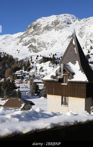 Bivio, idyllisches Bergdorf am Julierpass Stockfoto