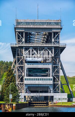 Ein Schiffshebewerk in Niederfinow Stockfoto