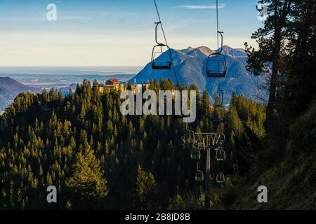 Das Kreuzeckhaus in den bayerischen Alpen Stockfoto