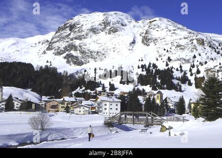 Bivio, idyllisches Bergdorf am Julierpass Stockfoto