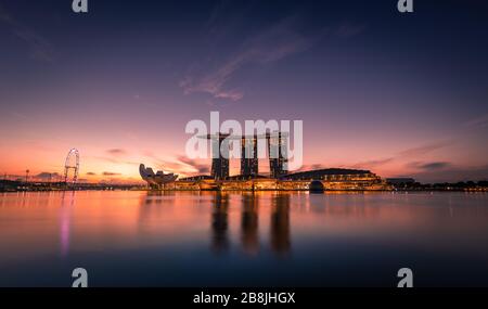 Reflexion bei Sunrise Stockfoto