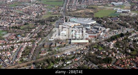 Luftbild zum Stadtzentrum von Huyton Stockfoto