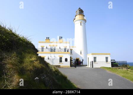 Turnberry Lighthouse neben dem Turnberry Golf Course in der Nähe von Maybole in Ayrshire, Schottland. In 24 Metern Höhe stehend, mit 76 Stufen nach oben, das T Stockfoto