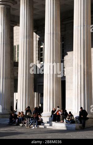 Theater am Theater Carlo Felice, Piazza de Ferrari, Genua, Ligury, Italien, Europa Stockfoto