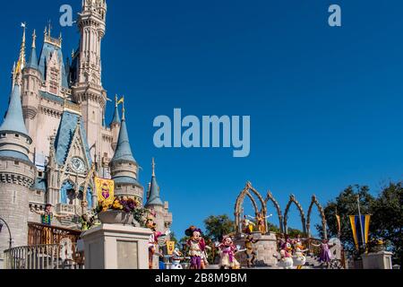 Orlando, Florida. Januar 2020. Mikeys Royal Friendship faire auf der Burg Cinderella im Magic Kingdom Stockfoto
