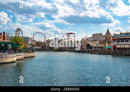 Orlando, Florida. März 2020. Panoramaaussicht auf New York und San Francisco in den Universal Studios Stockfoto