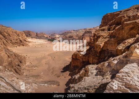 Eine Wüstenlandschaft im Sandsteinfelder Sinai, Ägypten, Stockfoto