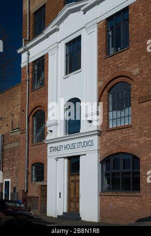 Renovierung der Stanley House Studios, Stanley Gardens, Acton, London, W3 Stockfoto