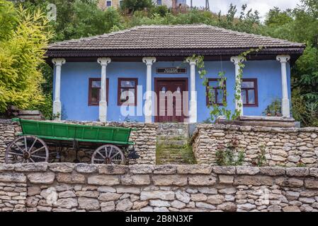 Kleines Museum in Orheiul Vechi - Alter historischer und archäologischer Komplex Orhei in Trebujeni über dem Fluss Raut, Moldawien Stockfoto