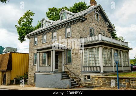 Historisches Haus, 105 William Smith Street, Huntingdon, PA Stockfoto