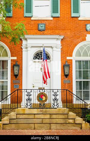 Mutual Benefit Group. Huntingdon Savings and Loan Association Building, 409 Penn Street, Huntingdon, PA Stockfoto