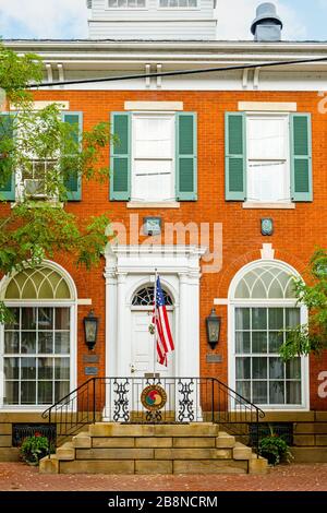 Mutual Benefit Group. Huntingdon Savings and Loan Association Building, 409 Penn Street, Huntingdon, PA Stockfoto