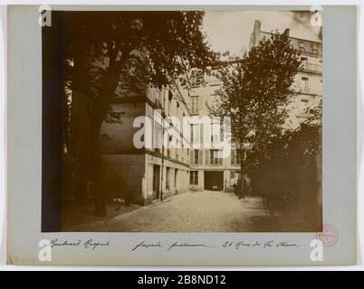 GEBÄUDE, HINTEN VORNE, 24 RUE DE LA CHAIR, 7. BEZIRK, PARIS Immeuble, façade postérieure, 24 rue de la Chaise, Paris (VIIème arr.). 1898. Union Photographique Française. Paris, musée Carnavalet. Stockfoto