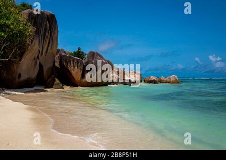 Das Tägliche Leben, La Digue. La Digue ist eine Insel auf den Seychellen, im Indischen Ozean vor Ostafrika. Es ist bekannt für seine Strände, wie Anse Source d'ARG Stockfoto