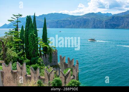 Italien, Malcesine - 14. juli 2019 - der Blick vom Castello Scaligero von Malcesine Stockfoto