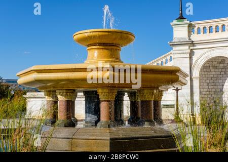 Außenwasserbrunnen vor dem US-Kapitolgebäude, Washington, D.C., USA Stockfoto