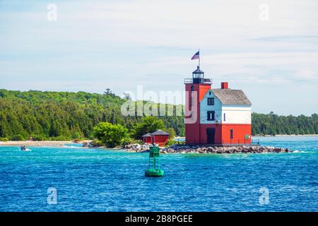 Round Island Lighthouse in Straits of Mackinac in der Nähe von Mackinac Island, Michigan, USA Stockfoto