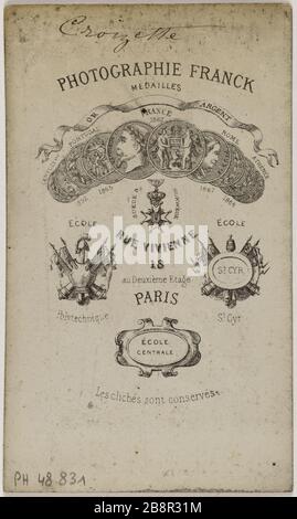 Porträt von Sophie Croizette (Sternfrau) (1847-1901) (französische Schauspielerin in der Komödie) Porträt de Sophie Croizette (épouse Stern-1847-1901), actrice à la Comédie française. Carte de visite (verso). Tirage sur Papier Albuminé. 1869-1883. Photographie de Franck (dit François Gobinet de Villechole-1816-1906). Paris, musée Carnavalet. Stockfoto