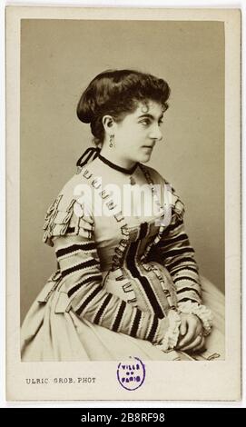 Porträt von Mace, Schauspielerin. Ulric grob (actif entre 1860 et 1900). Portrait de Massue, actrice. Carte de visite (recto). Tirage sur Papier Albuminé. 1860-1890. Paris, musée Carnavalet. Stockfoto